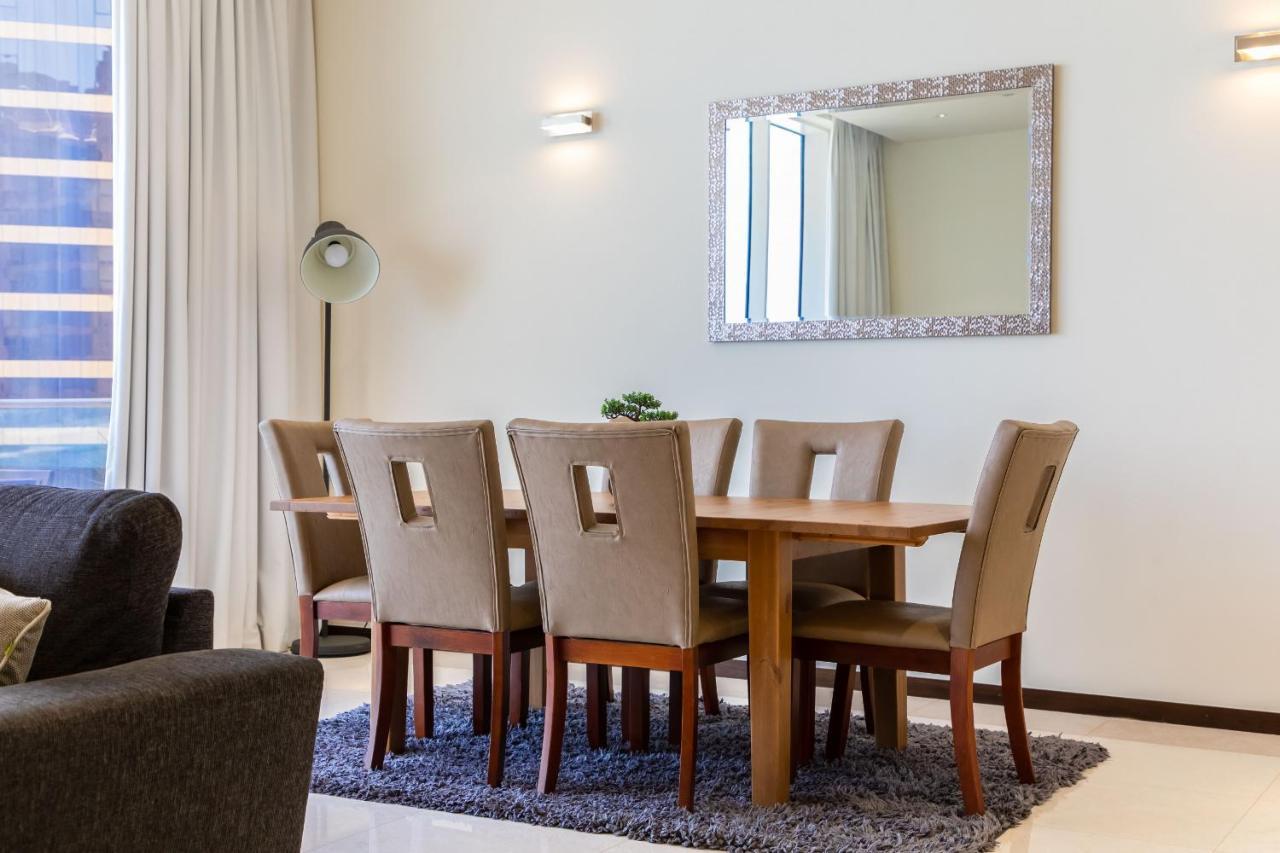 Apartament Maison Privee - Spacious Apt On Palm Jumeirah W Sea Views And Premium Facilities Access Dubaj Zewnętrze zdjęcie