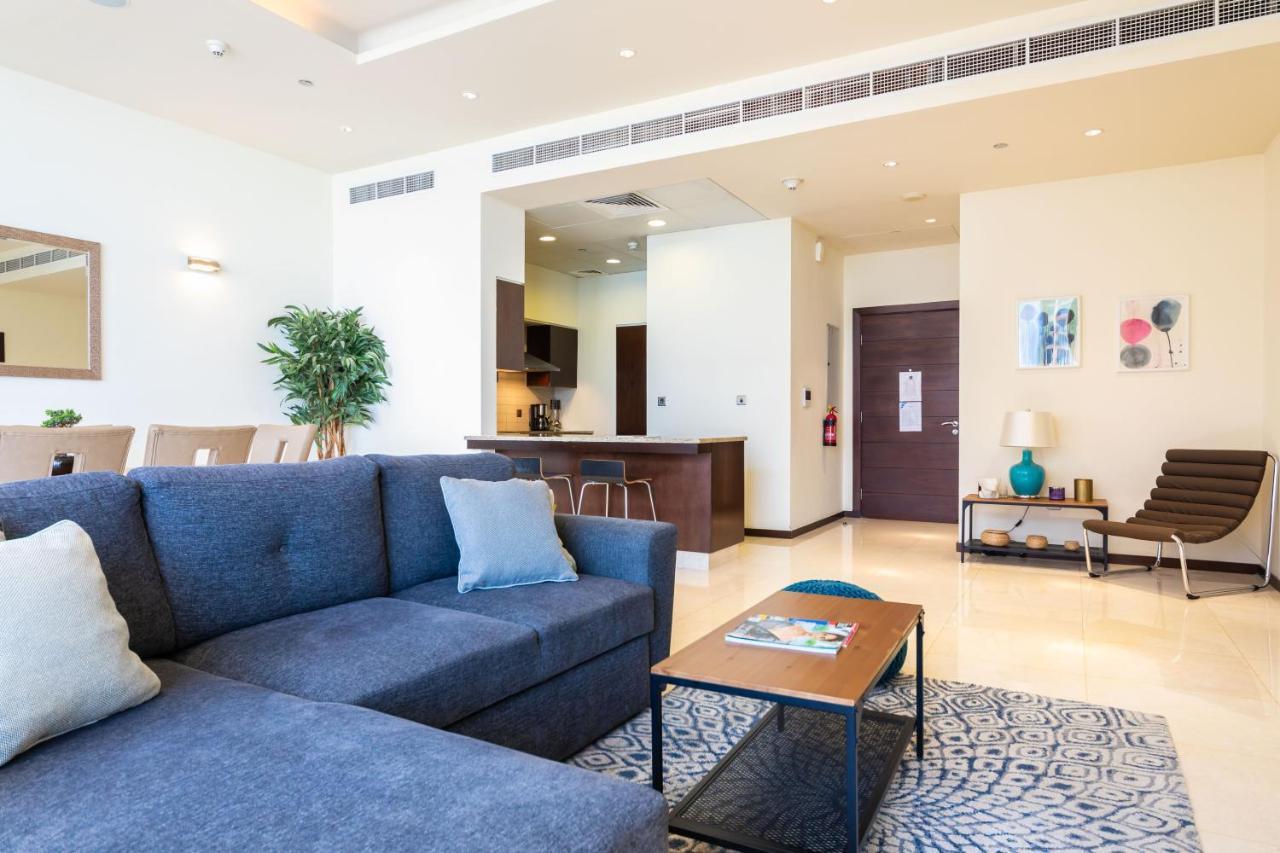 Apartament Maison Privee - Spacious Apt On Palm Jumeirah W Sea Views And Premium Facilities Access Dubaj Zewnętrze zdjęcie