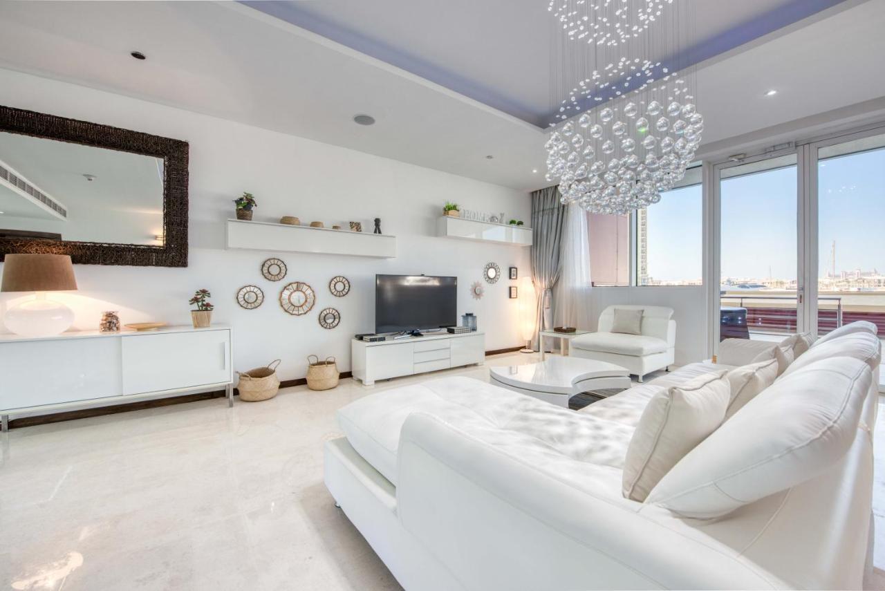 Apartament Maison Privee - Spacious Apt On Palm Jumeirah W Sea Views And Premium Facilities Access Dubaj Zewnętrze zdjęcie